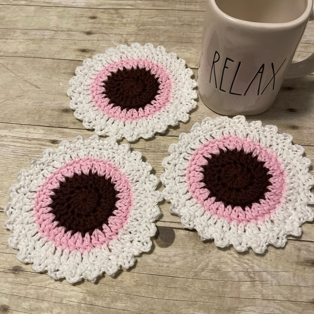 Coasters/Small Doilies/ Handmade Neapolitan  Set of 3 Brown Pink & White